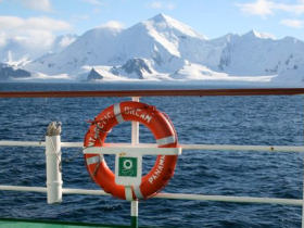 Chile walking and Antarctic cruise holiday