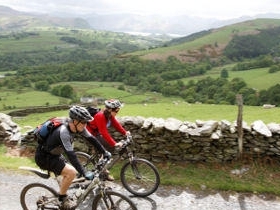 Provence cycling holiday, sightseeing & cycling tours, France