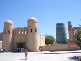 Uzbekistan holidays, tailor made