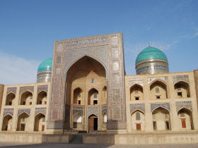 Uzbekistan holidays, tailor made
