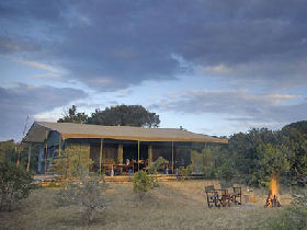 Kenya safari & beach holiday, tailormade