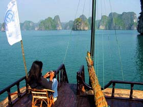 Hanoi to Da Nang tour in Vietnam