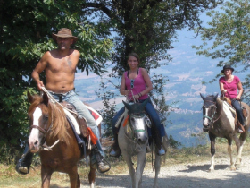 Horse riding holiday in Tuscany