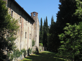 Horsemanship and trail riding holiday in Tuscany