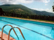 Pool, Yoga holidays in italy