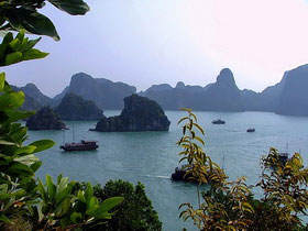 Hanoi to Saigon Overland tour