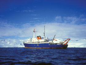 Antarctica cruise holiday