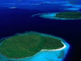 Sea kayaking holiday in Tonga