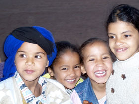 Morocco tour with community volunteering day