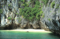 Halong Bay on Vietnam culinary holiday