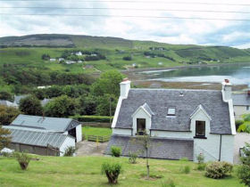 Isle of Skye guest house and activity centre, Scotland by Responsible Travel