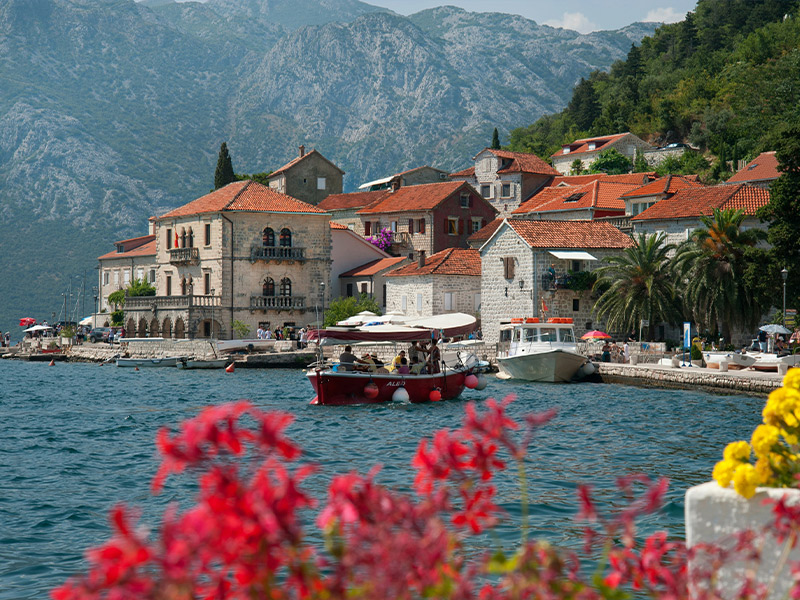 Top holidays under �1000
