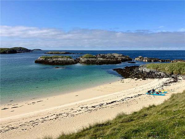 Outer Hebrides sea kayaking holiday in Scotland