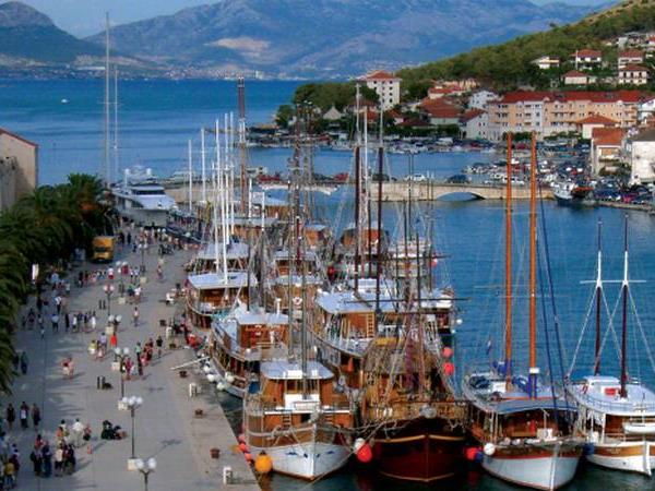 Croatia family holiday, bike & boat