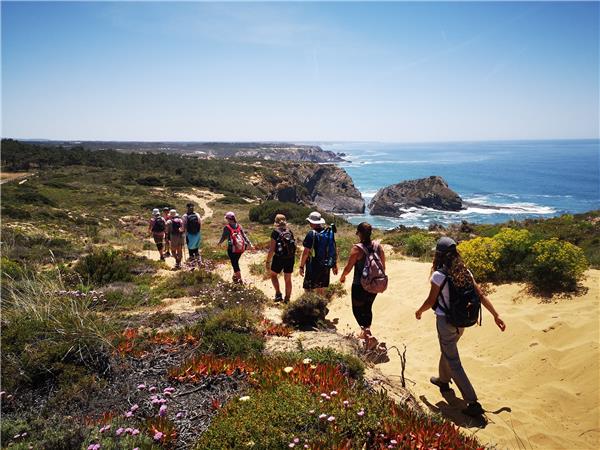 Easy deals walking holidays