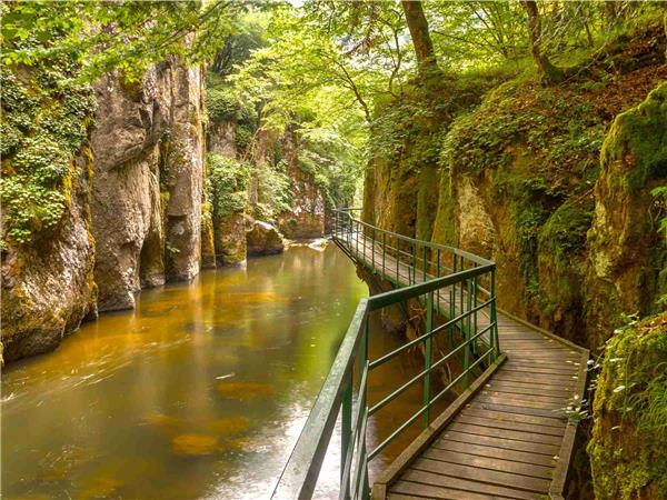 Bulgaria self-guided walking and spa holiday