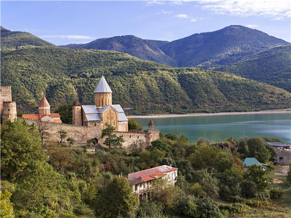 Baku to Tbilisi holiday, Georgia, Armenia & Azerbaijan