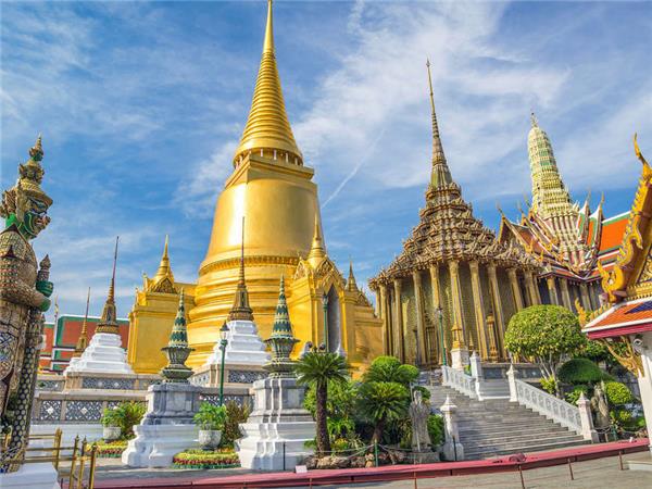 Thailand island hopping holiday