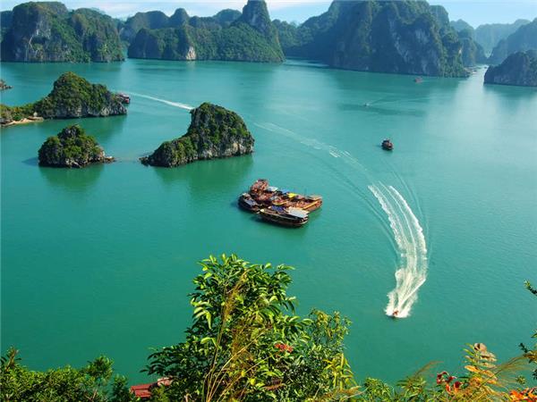 Vietnam walking holiday with Cambodia
