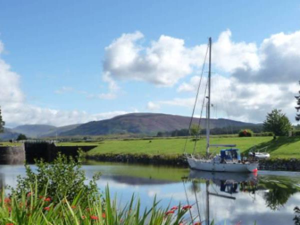 Scotland by boat and bike holiday
