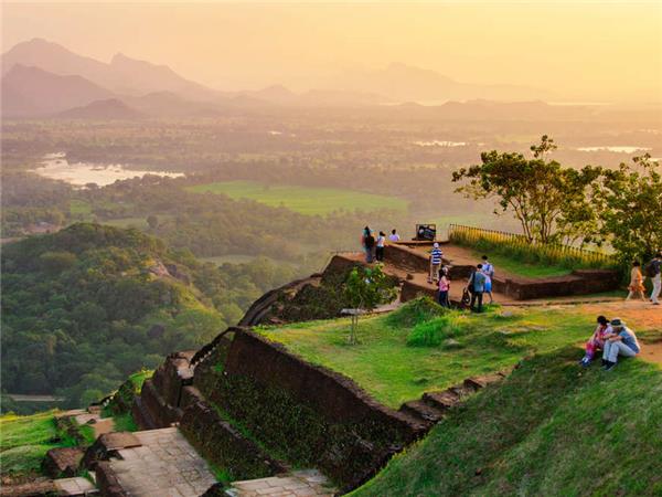 Walking in Sri Lanka holiday