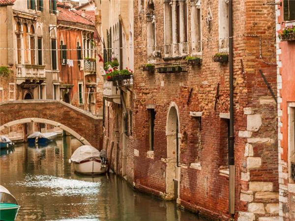 Italy by rail holiday Venice to Rome & the Amalfi Coast