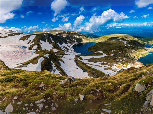 The peaks in Bulgaria walking holiday