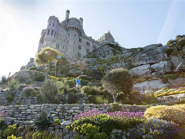 Cornwall coast walking holiday, small group