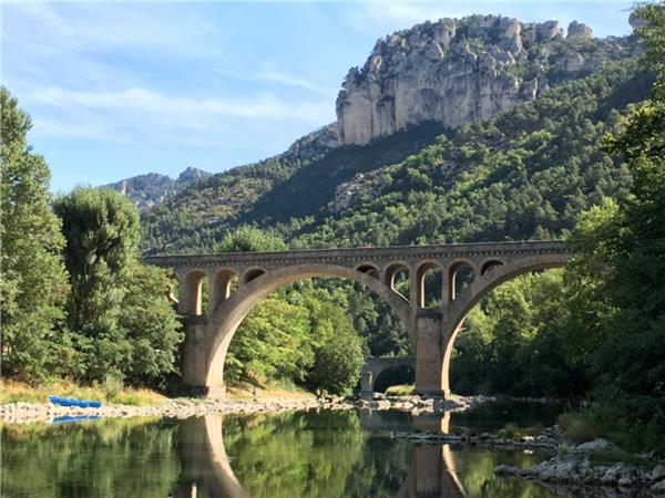 Walking holiday in Aveyron, France