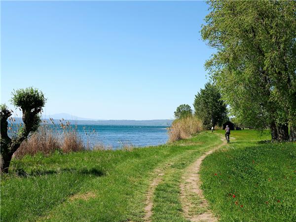 Cycling holiday in Umbria and Lazio by e bike