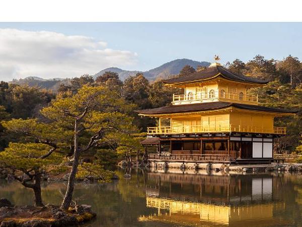 Walking tours to Japan