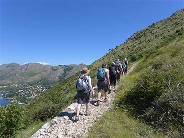 group trekking holidays