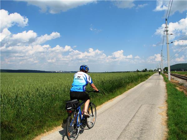 Prague to Budapest cycling holiday