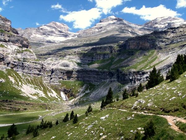 Pyrenees walking holidays online