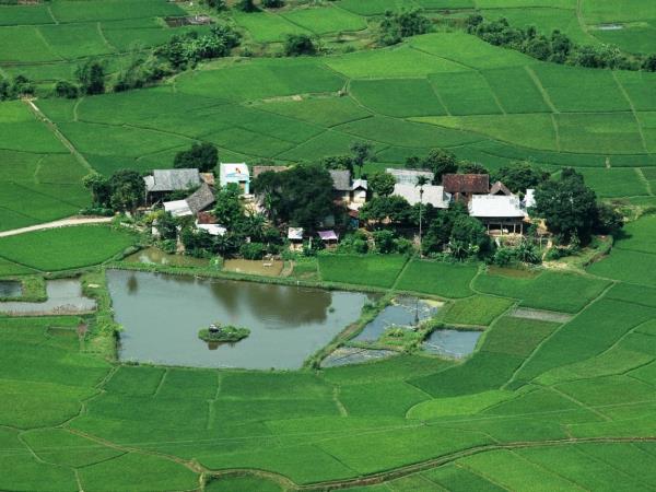 Vietnam hill tribe villages trekking holiday