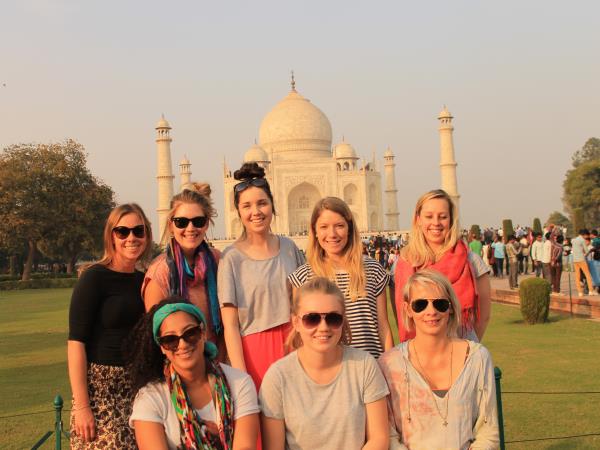 Kerala volunteering and Taj Mahal tour, India