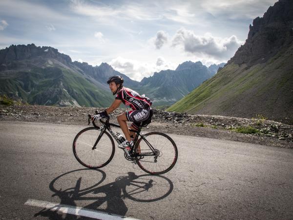 tour de france cycling holidays
