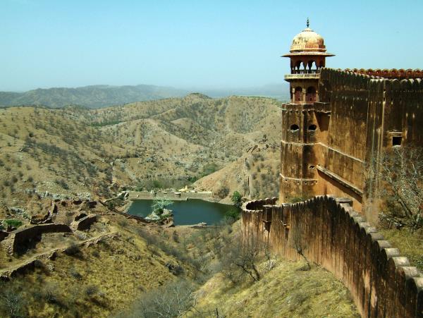 Maharajahs Express luxury rail holiday in India