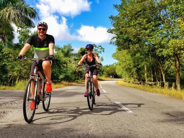 cycling holidays in november
