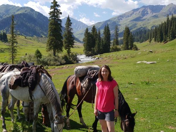 Kyrgyzstan Tian Shan Mountains hiking tour