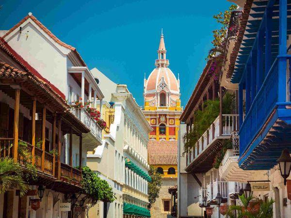 Colombia holidays & tours in 2024 & 2025