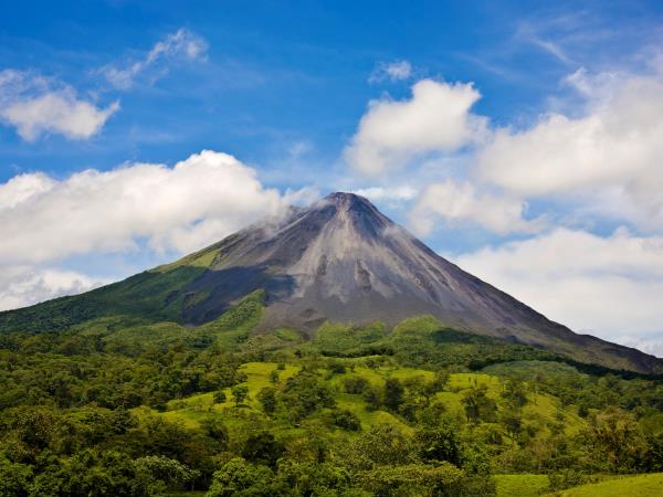 Costa Rica tailor made holiday, vistas and volcanoes