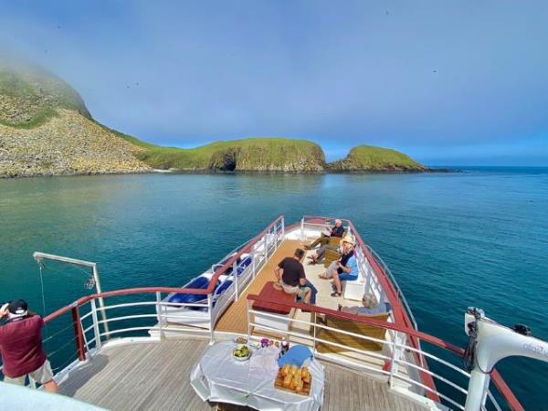 Hebrides wildlife cruise, Mingulay to the Shiants