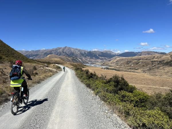 Canterbury cycling tour, Peaks to Plains