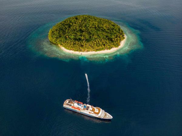 Indonesia cruises