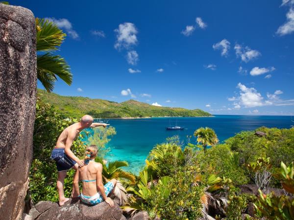 Seychelles premium sailing cruise