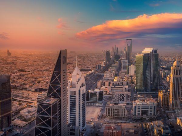Saudi Arabia & Dubai holiday, 12 days