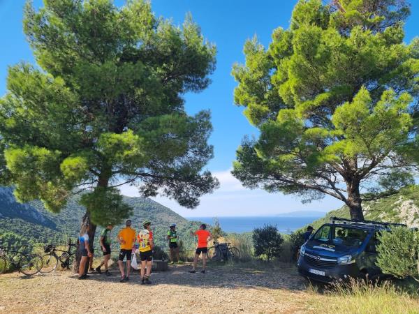 Island hopping bike tour from Split to Dubrovnik