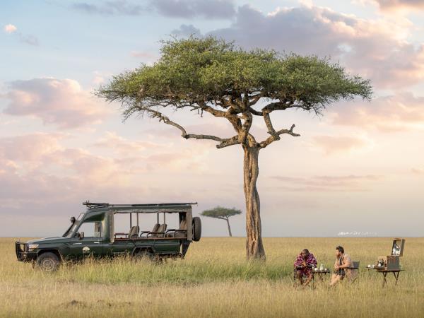 Kenya luxury flying safari holiday