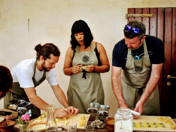 Tuscany food, wine and cookery retreat